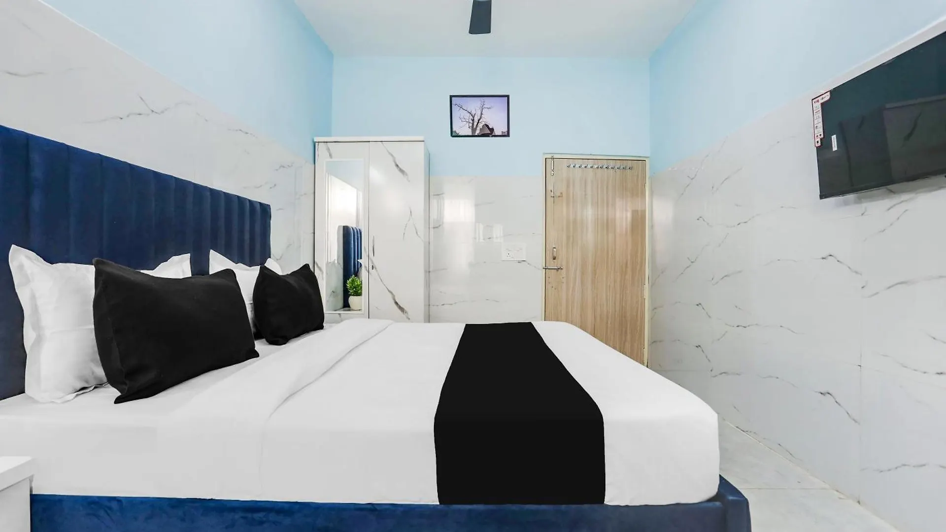 Hotel O Safe & Sure Residency Gurgaon