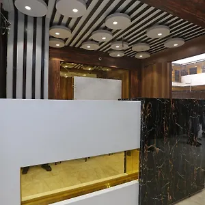 3* Hotel Oyo 27864 Samrat